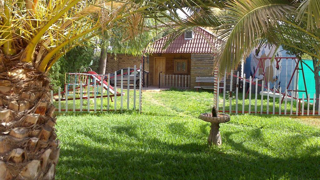 Bungalow Perotonar Ideal Para Familia Con Ninos La Puebla de Cazalla Extérieur photo