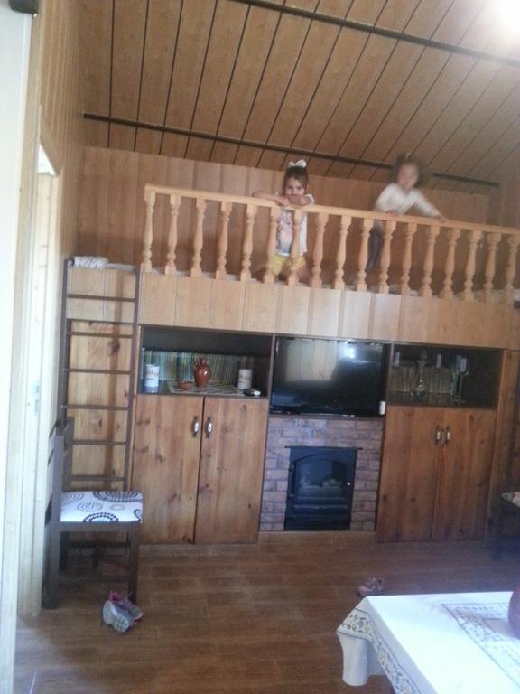 Bungalow Perotonar Ideal Para Familia Con Ninos La Puebla de Cazalla Extérieur photo
